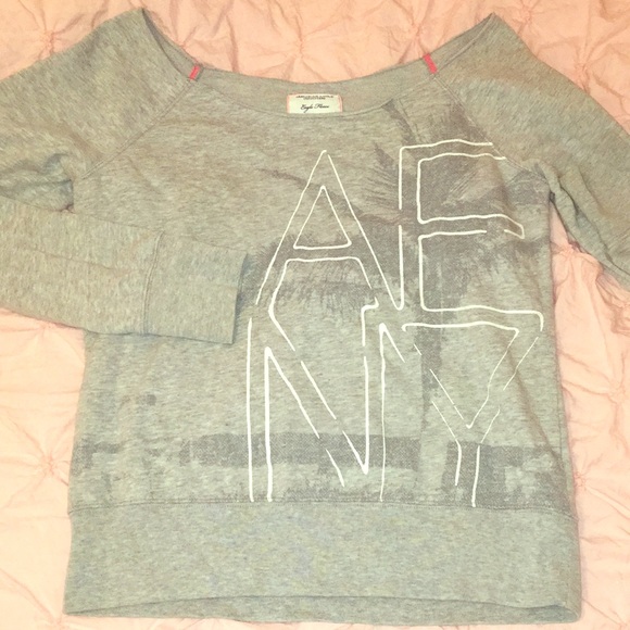 American Eagle Sweater - Picture 1 of 5